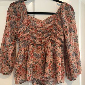 American Eagle Cropped Floral Blouse - Pink/Cream